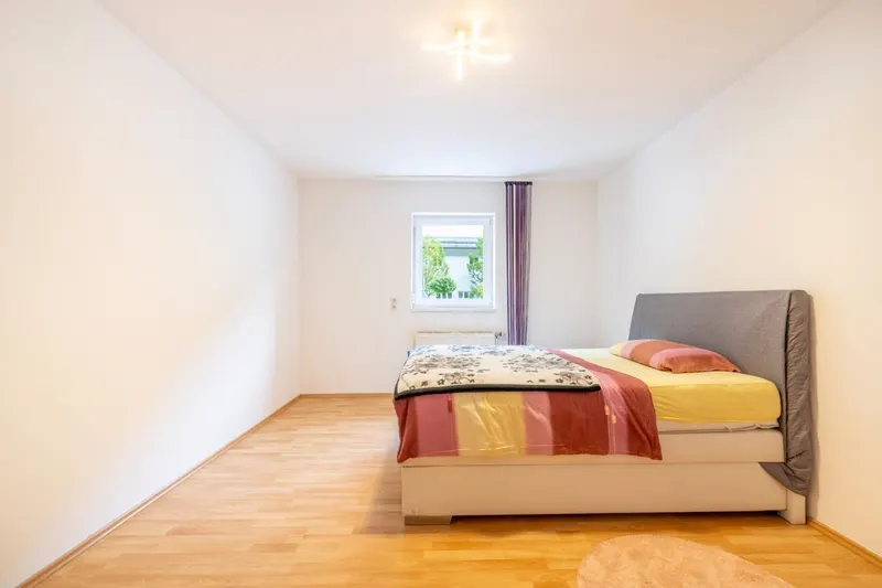 Schlafzimmer 2