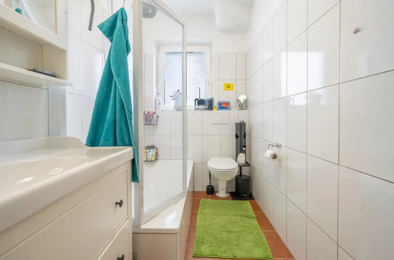 Badezimmer Erdgeschoß