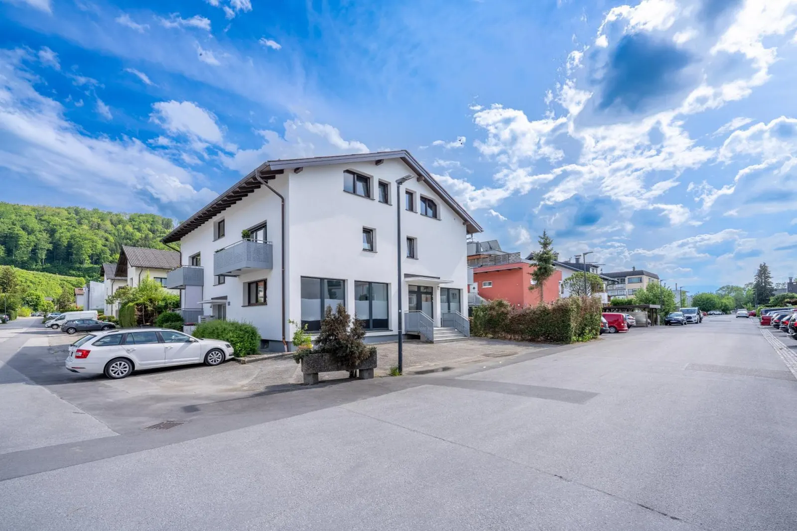 Moderne Büroflächen mit großzügiger Lager- und Nutzfläche in ruhiger Lage in Salzburg