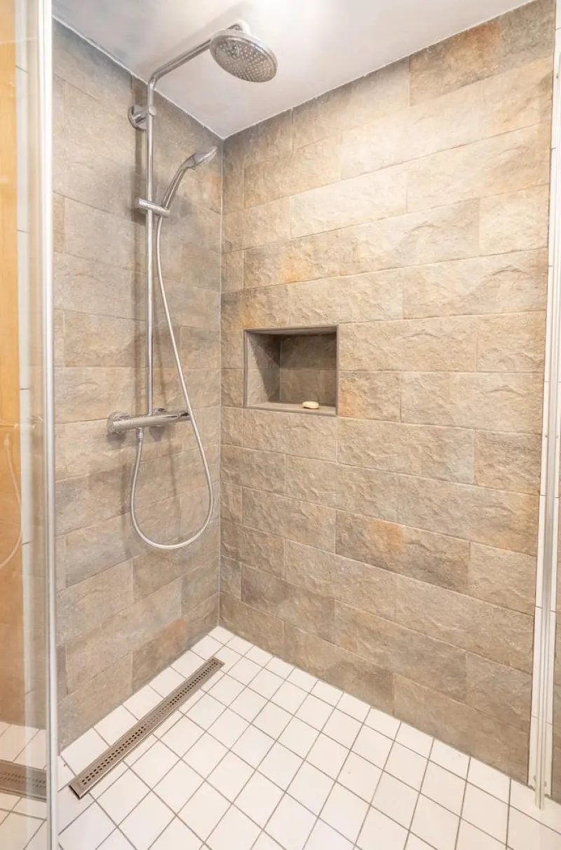 Dusche