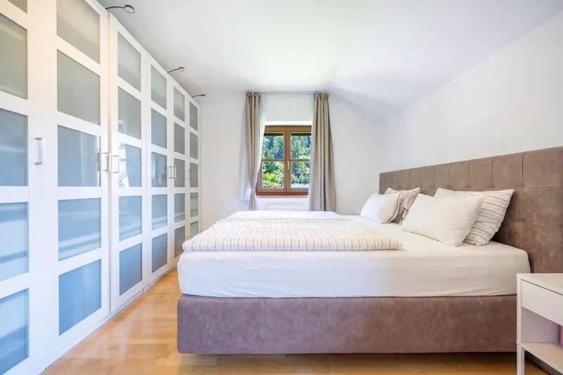 Schlafzimmer Obergeschoß (2)