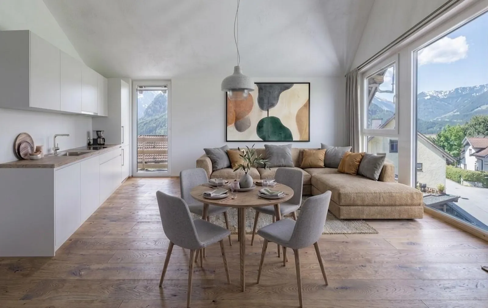 Neubau-Highlight Bluntaustraße.91 – 3‑Zimmer‑Dachgeschosswohnung mit großem Balkon