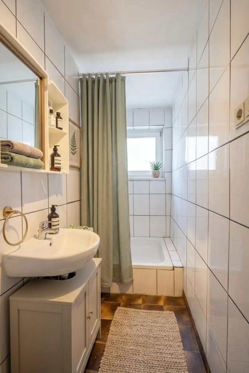 Altbestand Badezimmer EG