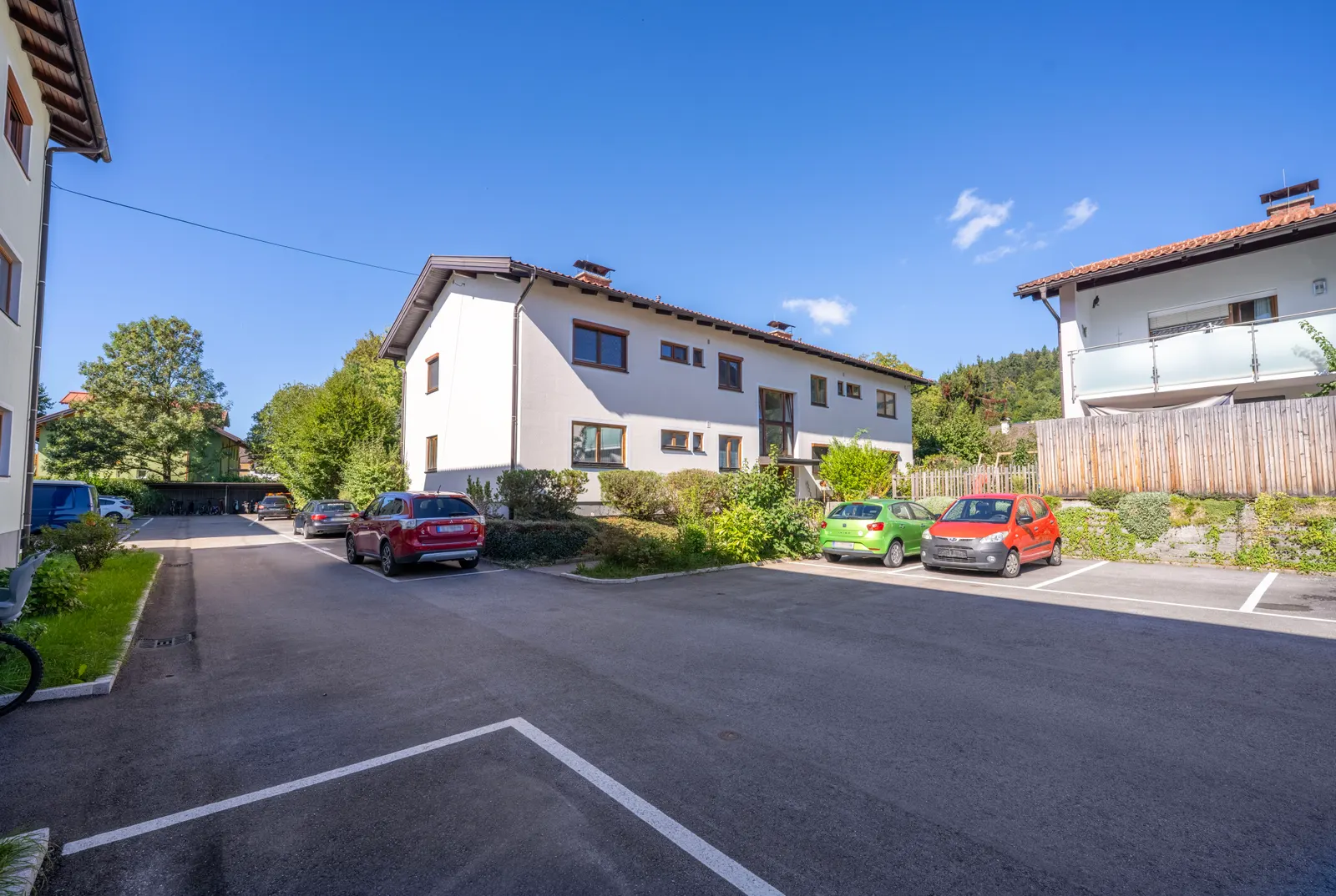 Modernisierte 4-Zimmer-Wohnung mit idealer Raumaufteilung im Zentrum von Thalgau