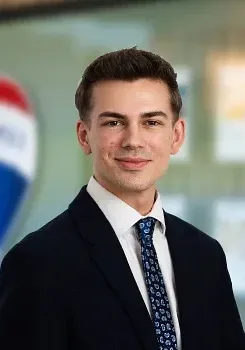 Damian Thiele, Lehrling Immobilienwirtschaft